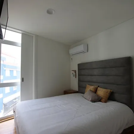 아파트 Guest Nataria Flats With Parking