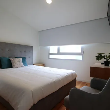 Guest Nataria Flats With Parking