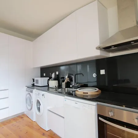Guest Nataria Flats With Parking * Porto