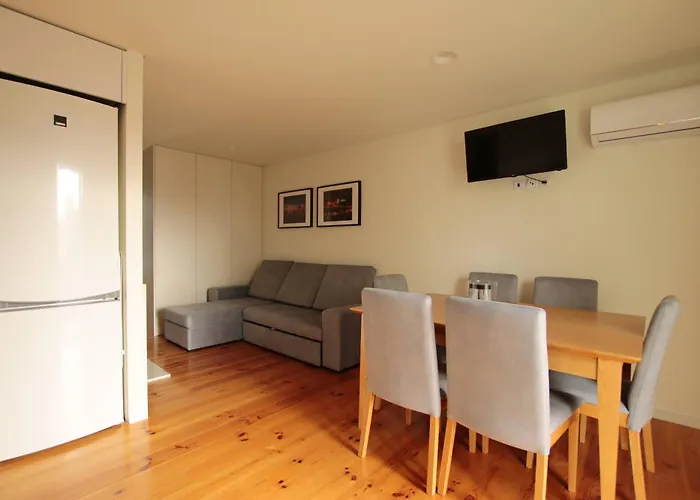 Guest Nataria Flats With Parking * Porto