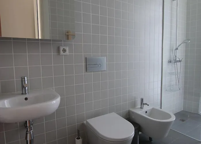 Guest Nataria Flats With Parking Apartment Porto