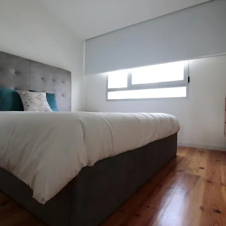 Guest Natária Flats With Parking