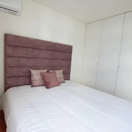 Appartamento Guest Natária Flats With Parking