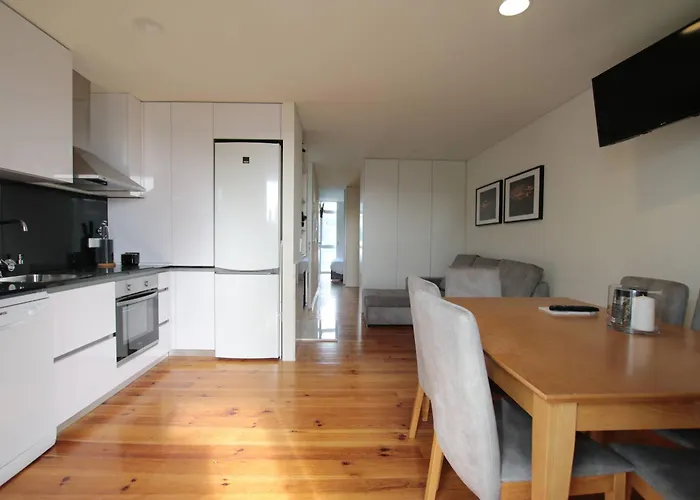 Guest Nataria Flats With Parking