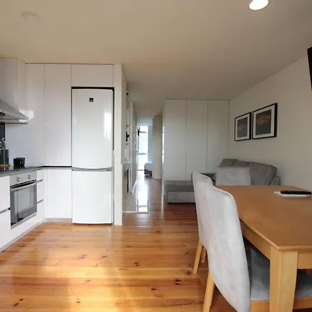 Guest Nataria Flats With Parking