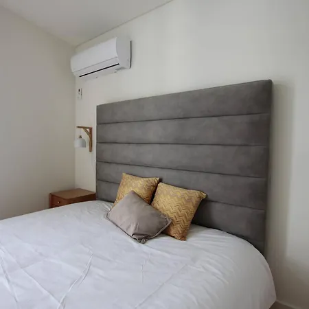 Guest Nataria Flats With Parking *
